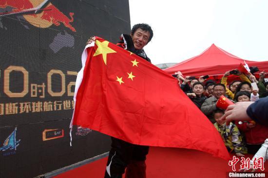 中国协调各方全力搜救中国职业帆船第一人郭川